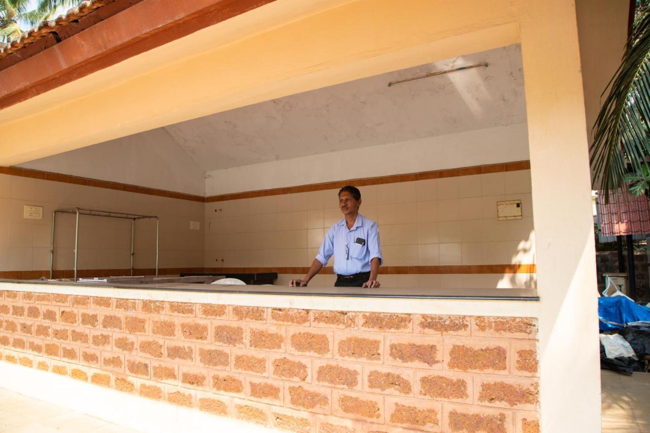 Cherrystay Holiday Resort -Candolim Beach Exterior photo