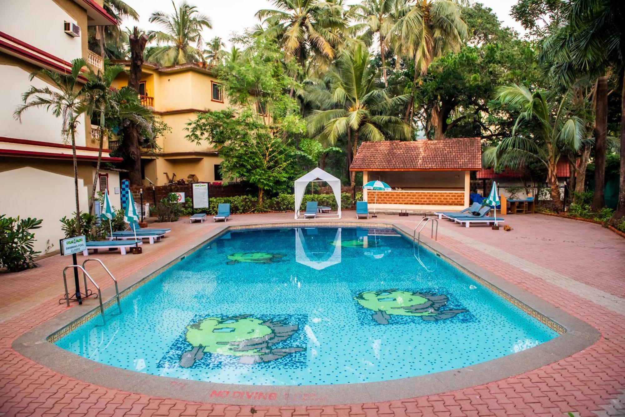 Cherrystay Holiday Resort -Candolim Beach Exterior photo