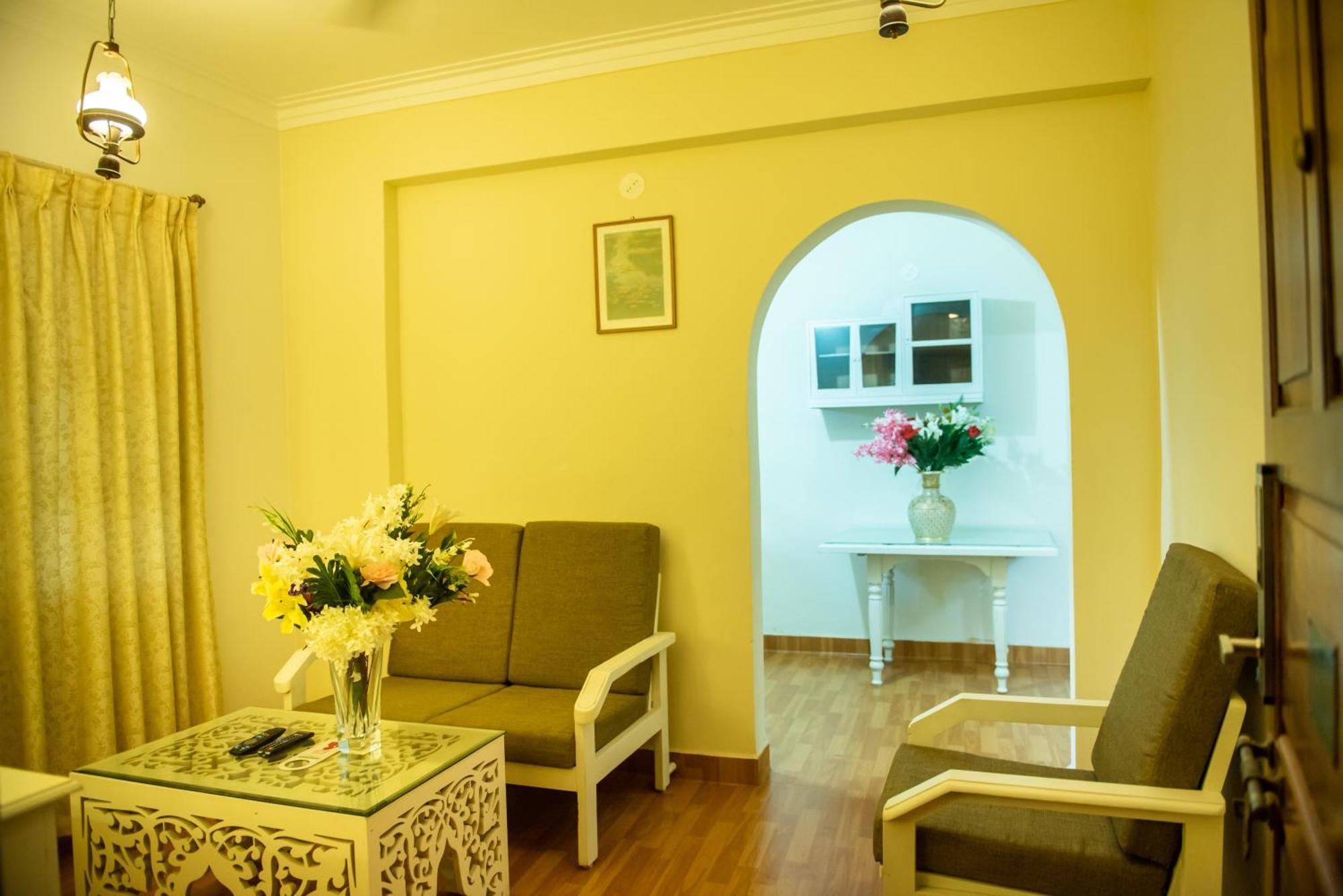 Cherrystay Holiday Resort -Candolim Beach Exterior photo